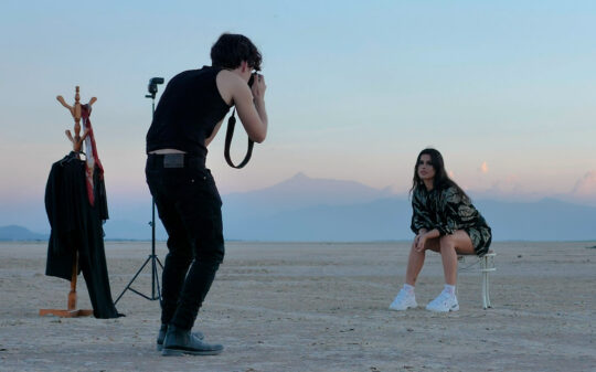 Photo Session With A Girl 1 540x337